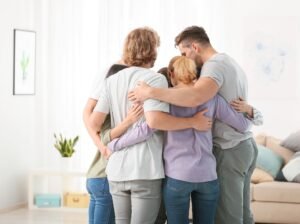 el papel de la familia en el tratamiento de adicciones en clínica efficiens